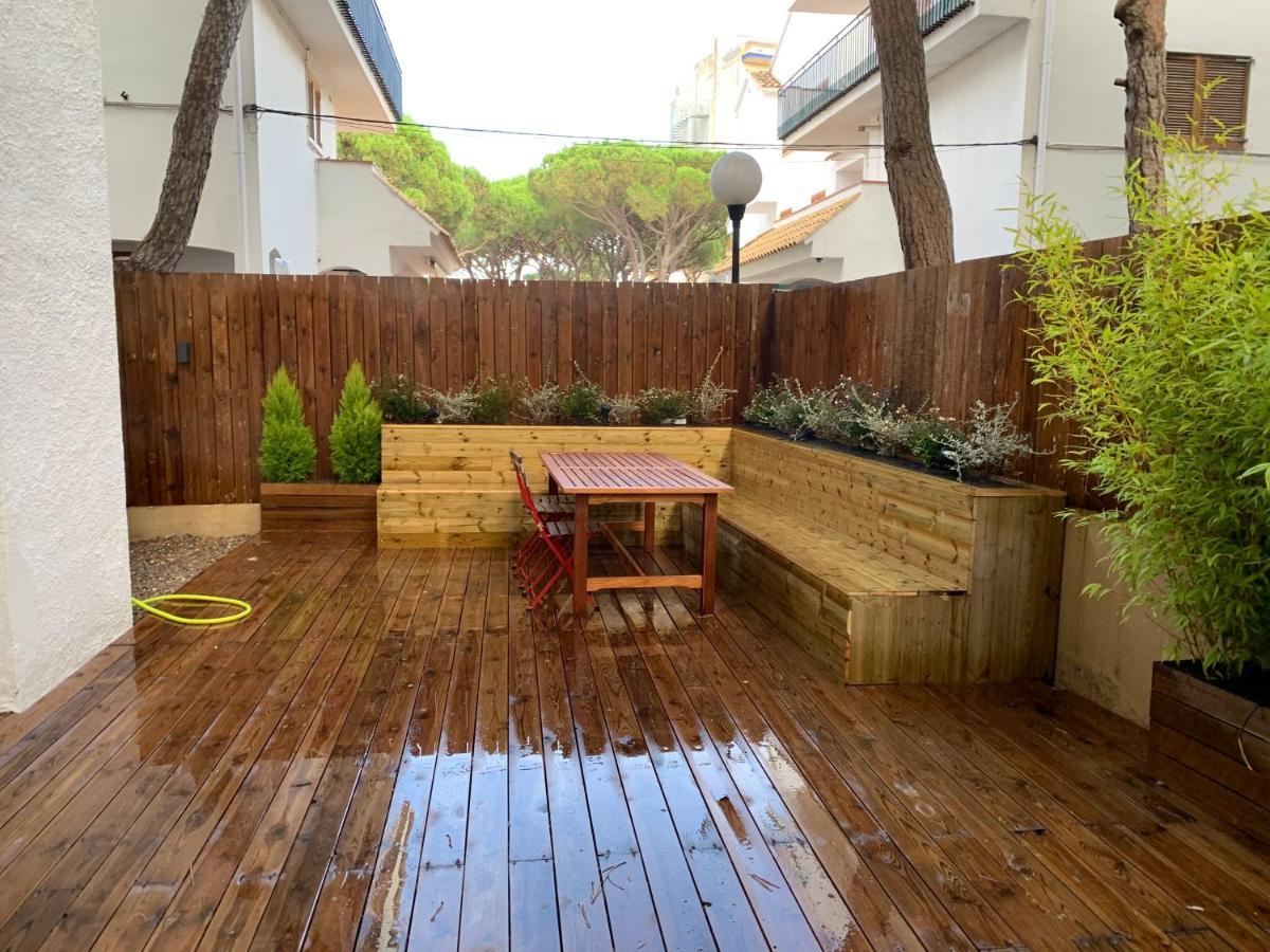 Antonella II Apartment Кастел Пладжа де Аро Екстериор снимка